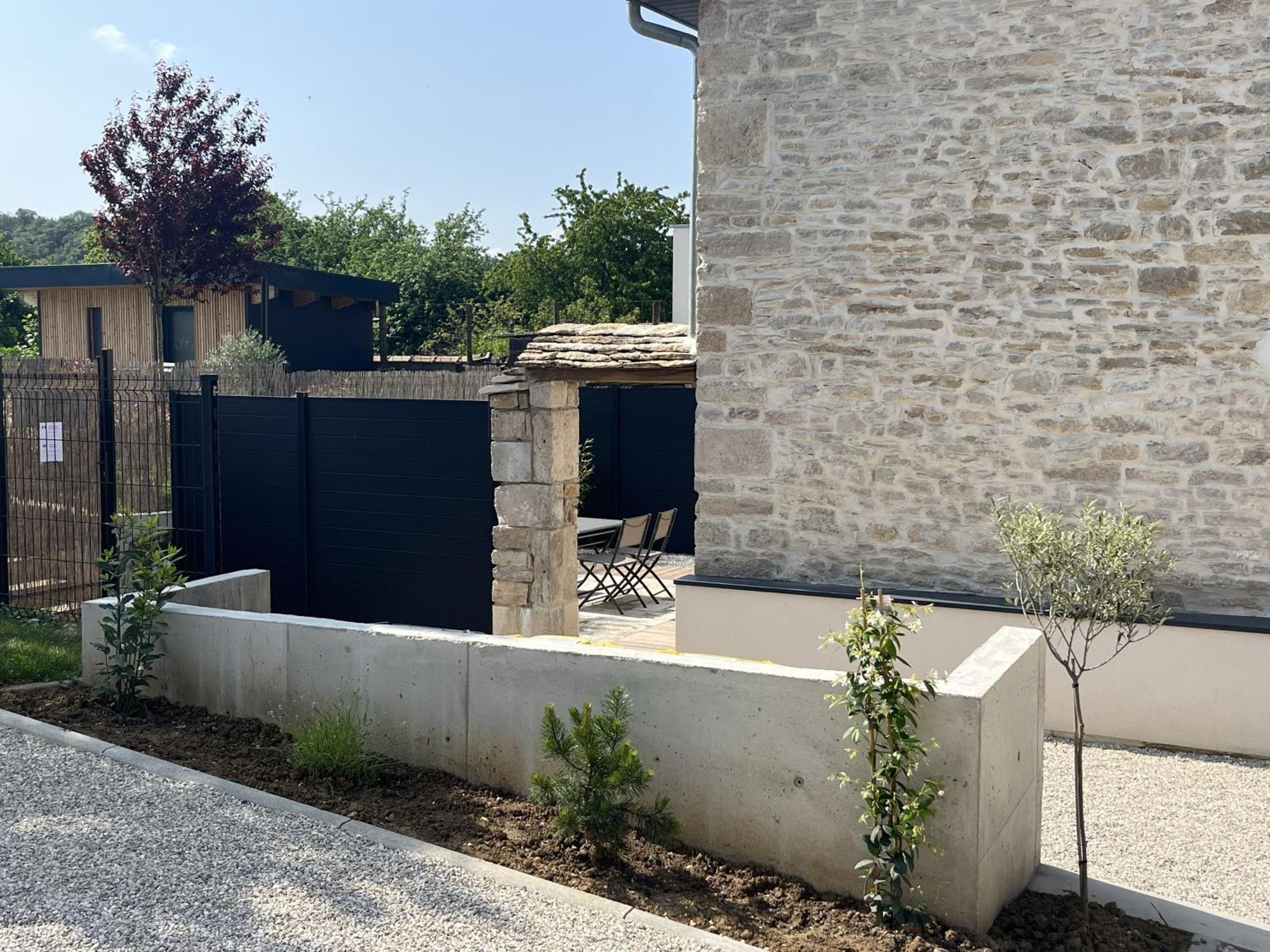 Appart-Hotel N 3 Avec Terrasse, Piscine, Petit-Dejeuner Et Parking Prive Chouzelot Exterior foto